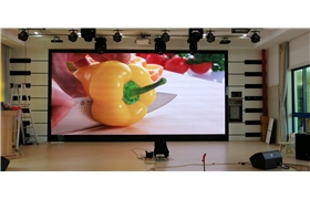 室內P2.5全彩顯示屏